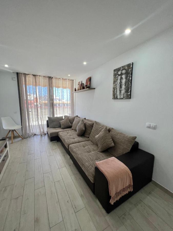 Los Cristianos || Esterno foto
